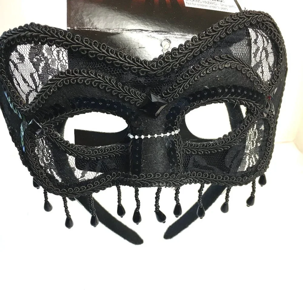Venetian Masquerade Blk Lace Mask NWT NOS